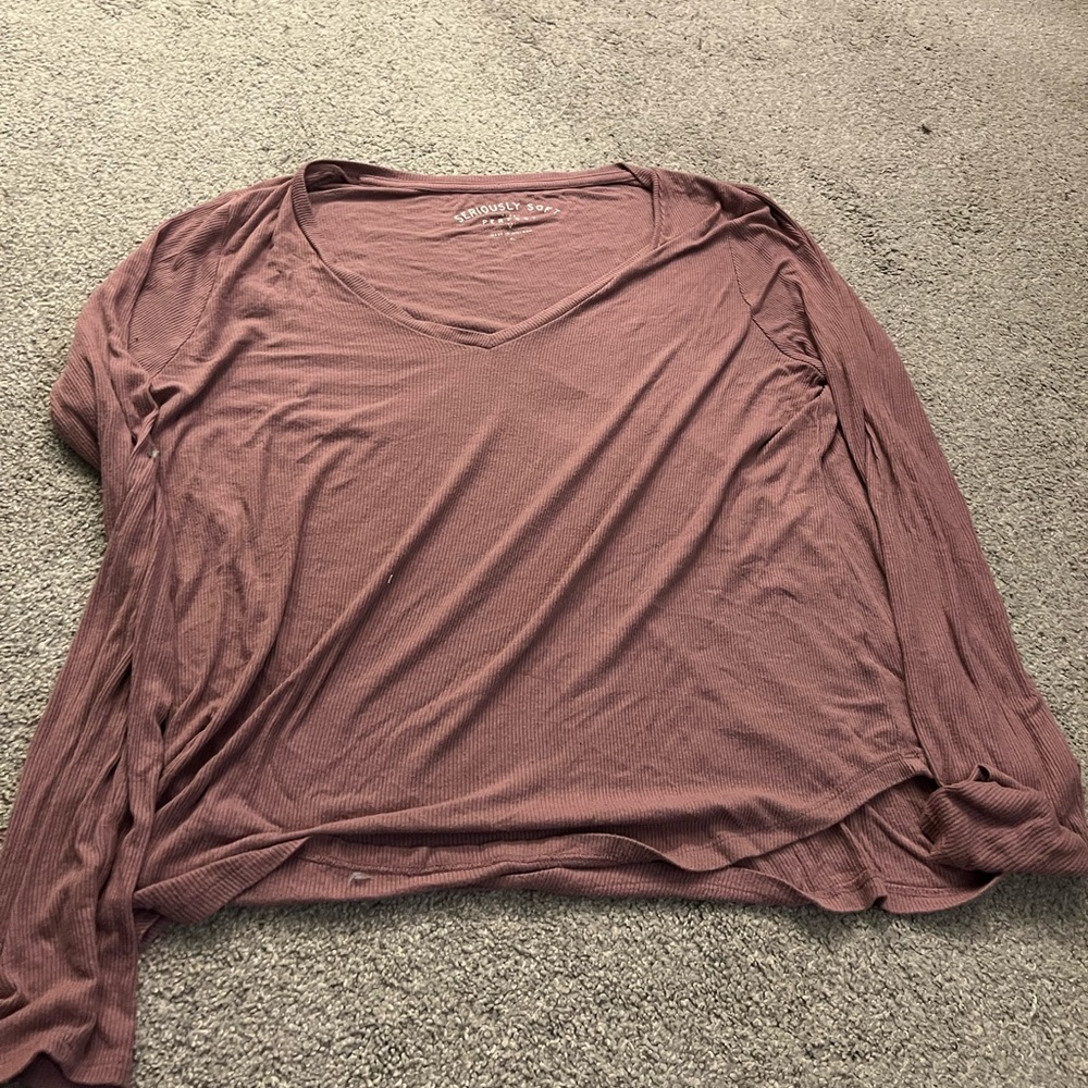 American Eagle Soft Ribbed Long Sleeve Shirt